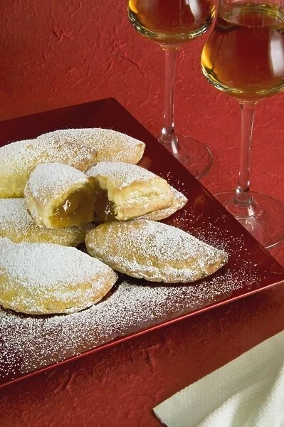 Panzerotti alla marmellata (jam panzerotti), Italian Carnival cakes, Valle d Aosta