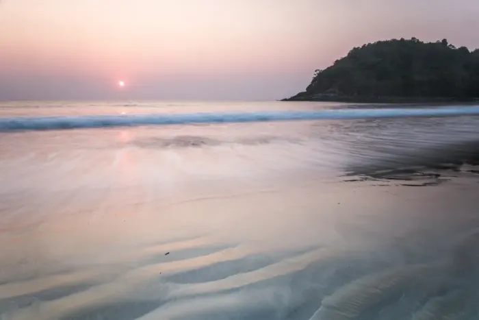 Framed Print : Paradise Beach at sunset (Sar Sar Aw Beach), Dawei Peninsula, Tanintharyi Region Framed Print : Paradise Beach at sunset (Sar Sar Aw Beach), Dawei Peninsula, Tanintharyi Region