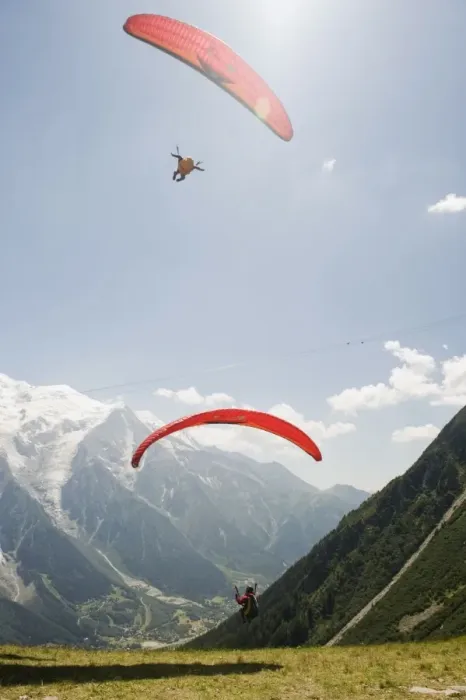Framed Print : Parapenters taking off, Chamonix Valley, Rhone Alps, France, Europe