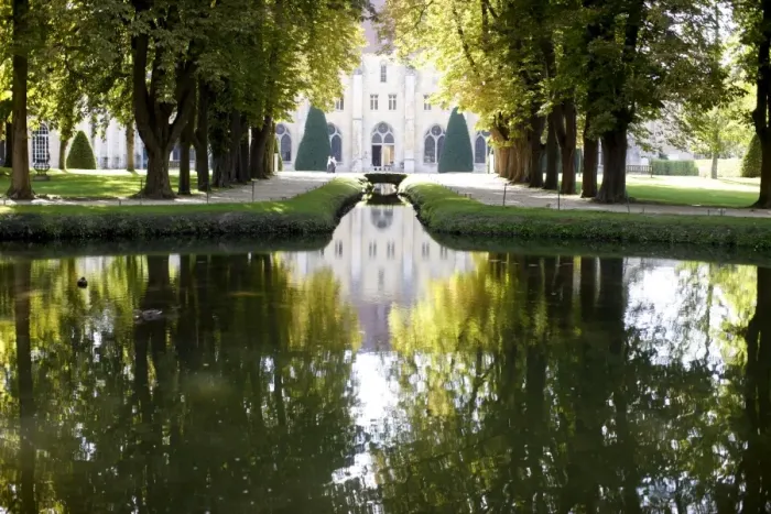 Framed Print : Park and pond, Royaumont Abbey, Asnieres-sur-Oise, Val d Oise, France, Europe Framed Print : Park and pond, Royaumont Abbey, Asnieres-sur-Oise, Val d Oise, France, Europe