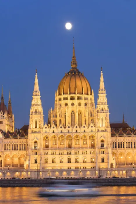 Framed Print : Parliament Building at dusk, Budapest, Hungary, Europe
