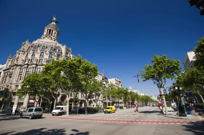 Framed Print : Passeig de Gracia, Barcelona, Catalonia, Spain, Europe Framed Print : Passeig de Gracia, Barcelona, Catalonia, Spain, Europe