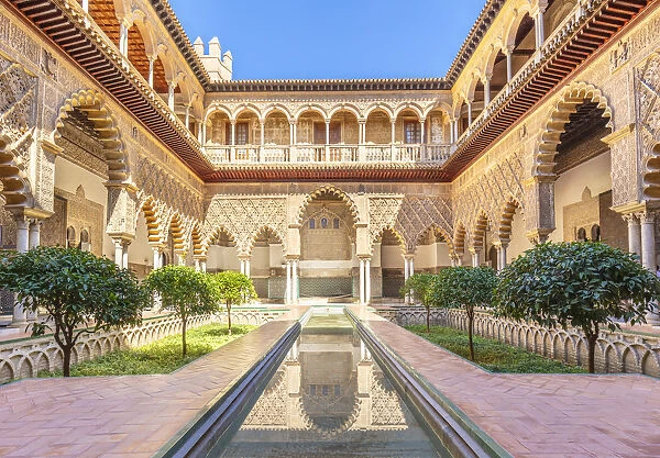 Patio de las Doncellas (The Courtyard of the Maidens), Real Alcazar (Royal Palace)