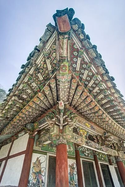 Pavilion detail, Pohyon Buddhist Temple (Pohyon-sa), Myohyangsan, Democratic Peoples Republic of Korea (DPRK), North Korea, Asia
