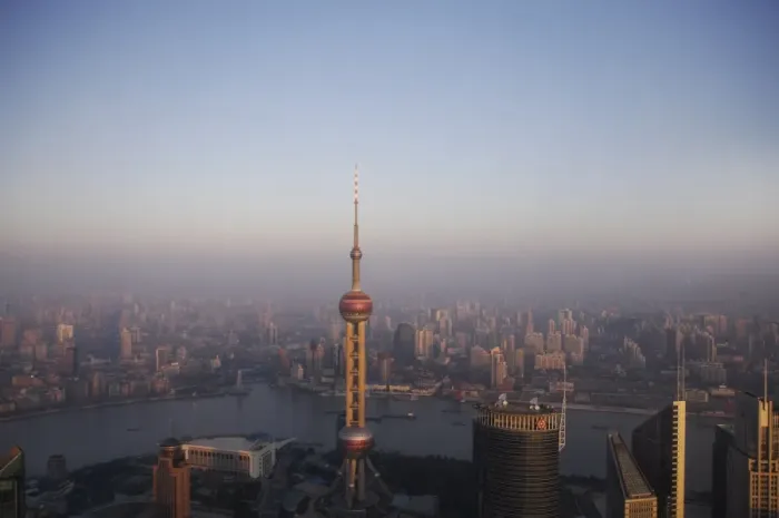 Framed Print : Pearl Tower at dawn, Shanghai, China, Asia Framed Print : Pearl Tower at dawn, Shanghai, China, Asia