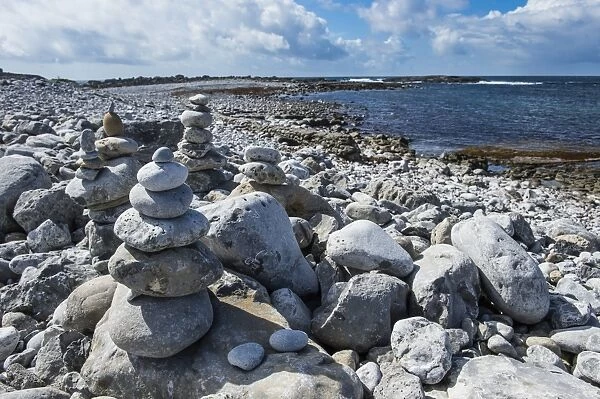 Pebble beach in Arainn, Aaran Islands, Republic of Ireland, Europe