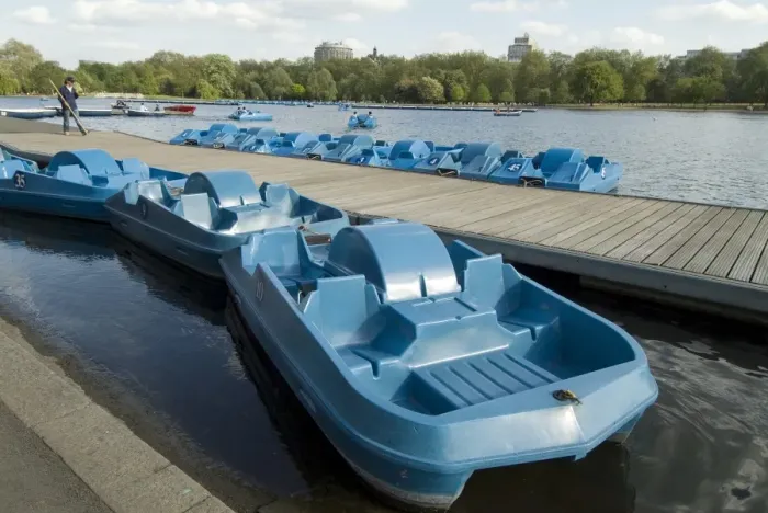 Framed Print : Pedaloes, Serpentine, Hyde Park, London, England, United Kingdom, Europe Framed Print : Pedaloes, Serpentine, Hyde Park, London, England, United Kingdom, Europe