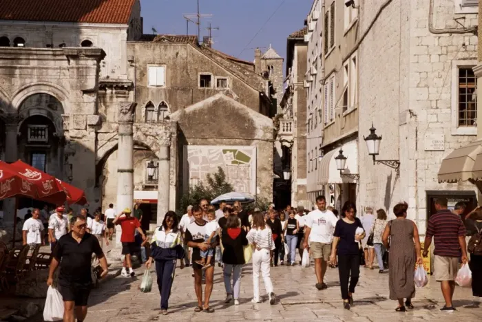 Framed Print : Pedestrian area, Diocletians Palace, UNESCO World Heritage Site, Old Town Framed Print : Pedestrian area, Diocletians Palace, UNESCO World Heritage Site, Old Town