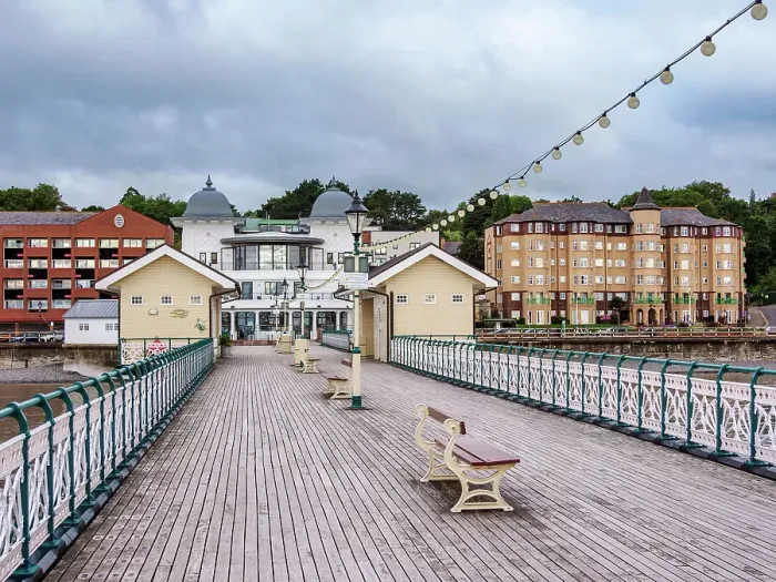 Framed Print : Penarth Pier, Penarth, Vale of Glamorgan, Wales, United Kingdom, Europe