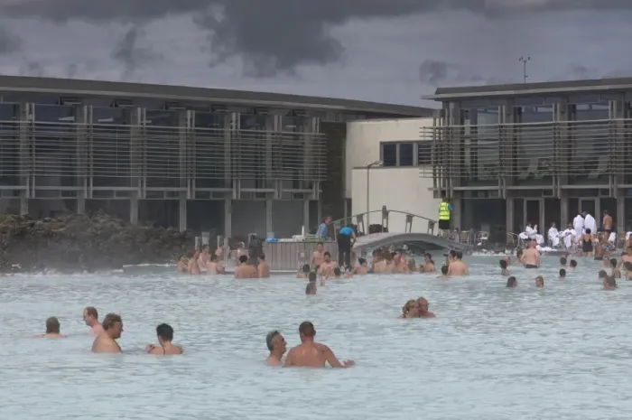 Framed Print : People bathing in hot spring, Blue Lagoon, Iceland, Polar Regions Framed Print : People bathing in hot spring, Blue Lagoon, Iceland, Polar Regions