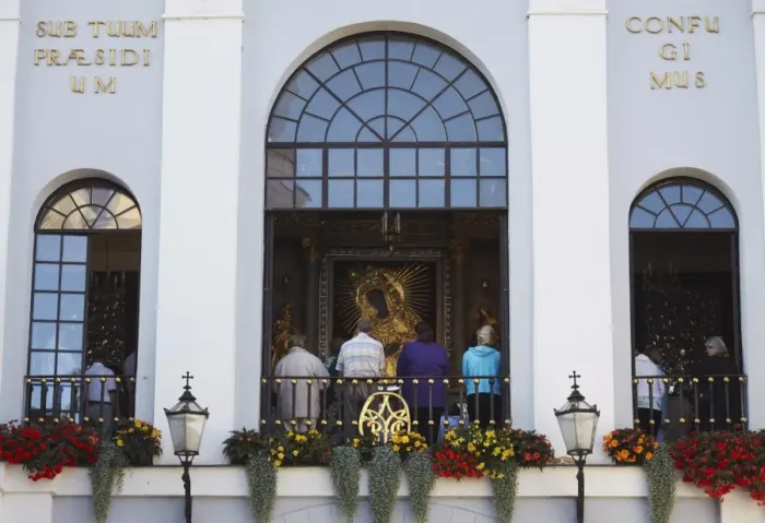 Framed Print : People praying at Chapel of the Blessed Virgin Mary inside Gate of Dawn Framed Print : People praying at Chapel of the Blessed Virgin Mary inside Gate of Dawn
