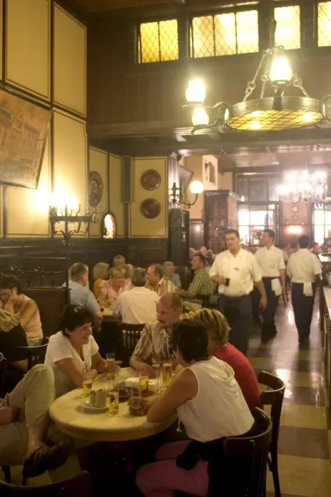 Framed Print : People sitting inside the Fruh am Dom beer hall in the Altstadt Framed Print : People sitting inside the Fruh am Dom beer hall in the Altstadt