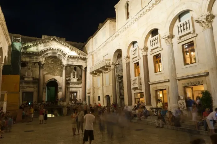 Framed Print : The Peristyle, UNESCO World Heritage Site, Split, region of Dalmatia, Croatia, Europe