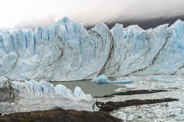 Perito Moreno glacier, Los Glaciares National Park, UNESCO World Heritage Site, Santa