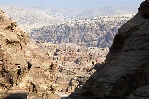 Petra Valley, Wadi Musa, Petra, UNESCO World Heritage Site, Jordan, Middle East