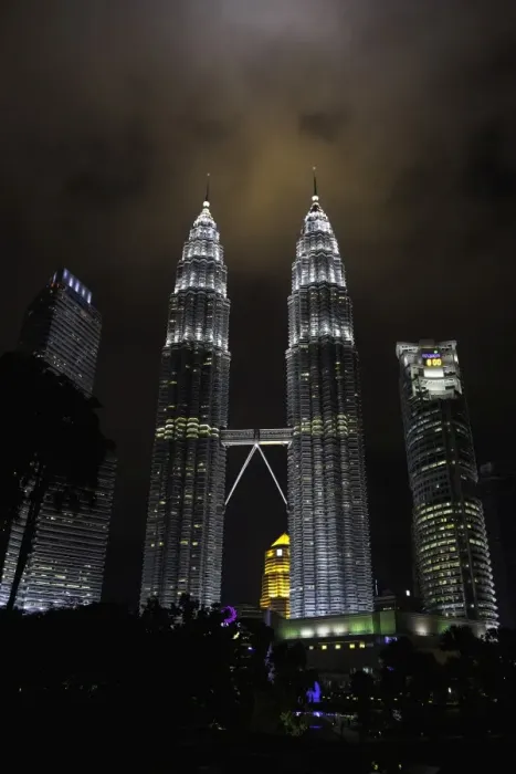Framed Print : Petronas Towers at night, Kuala Lumpur, Malaysia, Southeast Asia, Asia Framed Print : Petronas Towers at night, Kuala Lumpur, Malaysia, Southeast Asia, Asia