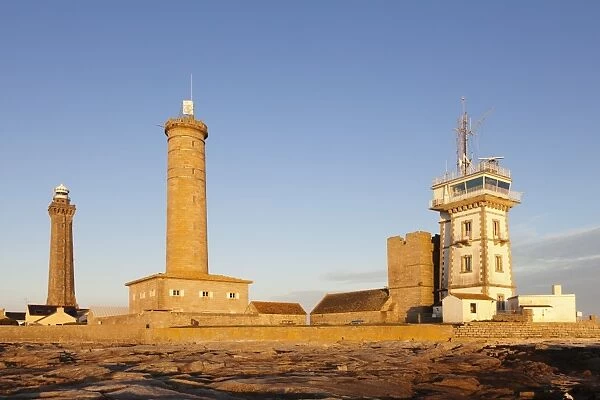 Phare d Eckmuehl (Eckmuhl Lighthouse), Penmarc h, Finistere, Brittany, France, Europe