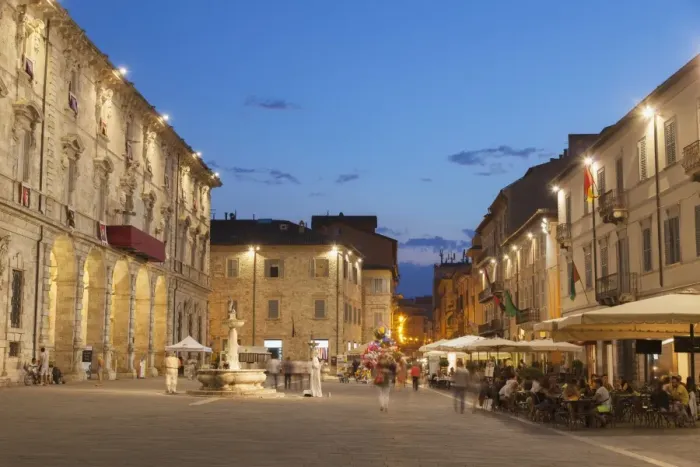 Framed Print : Piazza Arringo at dusk, Ascoli Piceno, Le Marche, Italy, Europe Framed Print : Piazza Arringo at dusk, Ascoli Piceno, Le Marche, Italy, Europe