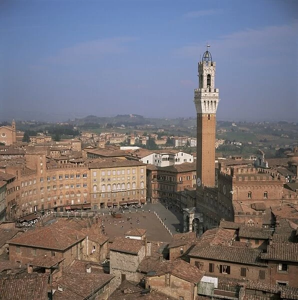 Piazza del Campo and Mangia Tower