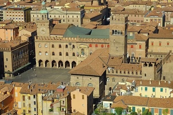 Piazza Maggiore, Bologna, Emilia-Romagna, Italy, Europe