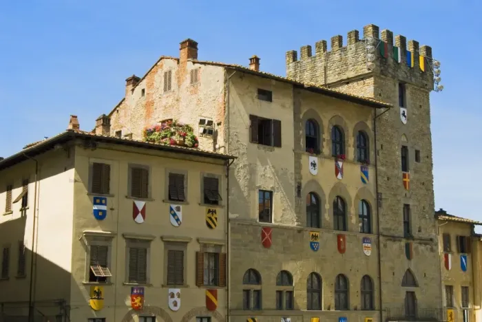 Framed Print : Piazza Vasari, Arezzo, Tuscany, Italy, Europe Framed Print : Piazza Vasari, Arezzo, Tuscany, Italy, Europe