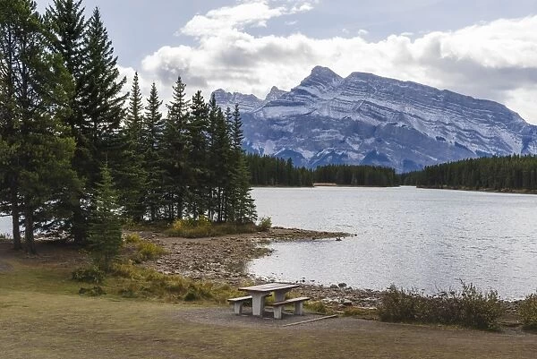 Picnic table at Two Jack Lake, Banff National Park, UNESCO World Heritage Site, Canadian Rockies