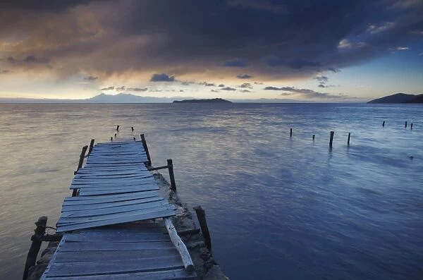 Pier on Isla del Sol (Island of the Sun) at dawn, Lake Titicaca, Bolivia, South America