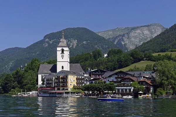 Pilgrimage Church and Hotel Weisses Roessl, St. Wolfgang, Lake Wolfgang, Salzkammergut