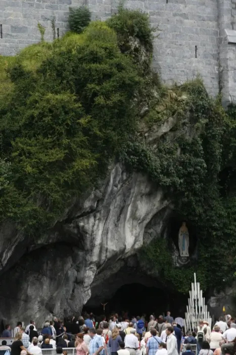 Framed Print : Pilgrims outside the Lourdes grotto, Lourdes, Hautes Pyrenees, France, Europe