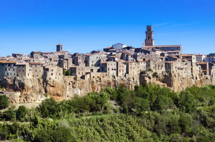 Framed Print : Pitigliano, Grosseto province, Maremma, Tuscany, Italy, Europe Framed Print : Pitigliano, Grosseto province, Maremma, Tuscany, Italy, Europe