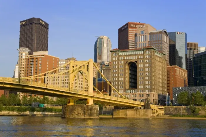 Framed Print : Pittsburgh skyline and the Allegheny River, Pittsburgh, Pennsylvania, United States of America Framed Print : Pittsburgh skyline and the Allegheny River, Pittsburgh, Pennsylvania, United States of America