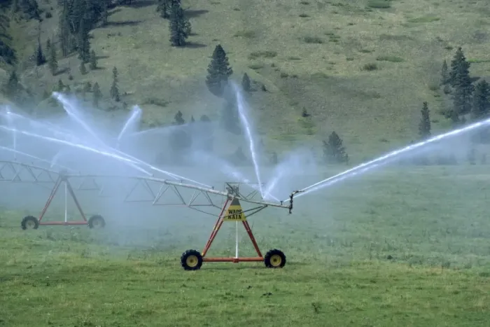 Framed Print : Pivot irrigation system, British Columbia, Canada, North America Framed Print : Pivot irrigation system, British Columbia, Canada, North America