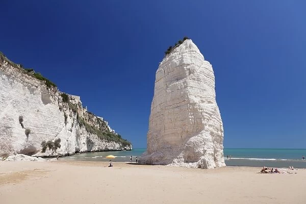 Pizzomunno rock, Castello beach, Vieste, Gargano, Foggia Province, Puglia, Italy