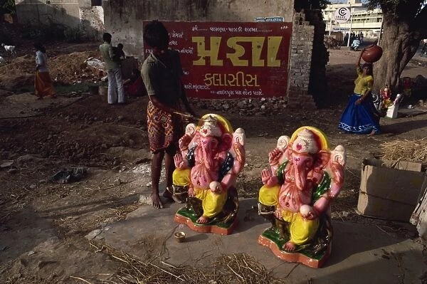 Plaster cast production of images of Ganesh, the elephant god, Gujarat state, India, Asia