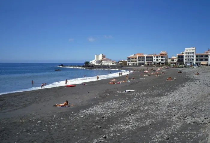 Framed Print : Playa de Gran Rey, La Gomera, Canary Islands, Spain, Atlantic Ocean, Europe Framed Print : Playa de Gran Rey, La Gomera, Canary Islands, Spain, Atlantic Ocean, Europe