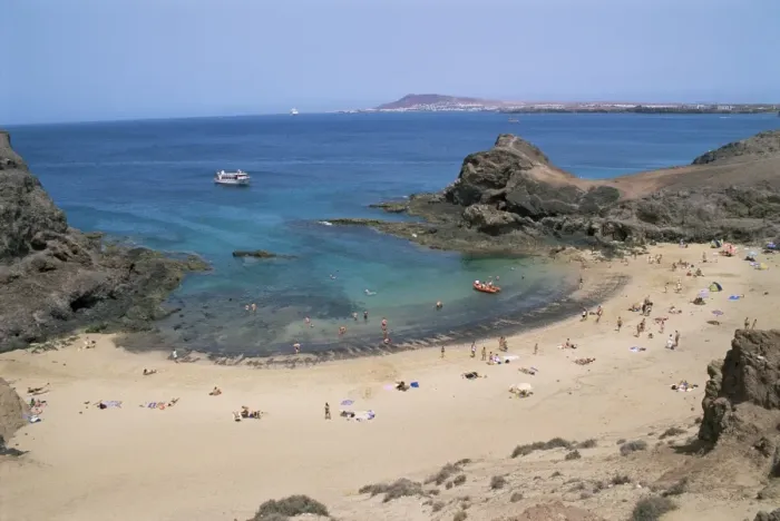 Framed Print : Playa de Papagayo, Lanzarote, Canary Islands, Spain, Atlantic, Europe