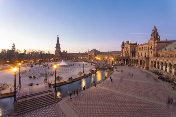 Framed Print : Plaza de Espana in Parque de Maria Luisa at sunset, Seville, Andalucia, Spain, Europe Framed Print : Plaza de Espana in Parque de Maria Luisa at sunset, Seville, Andalucia, Spain, Europe