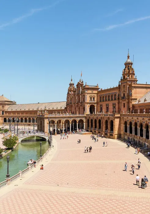 Framed Print : Plaza de Espana (Spain Square) in Parque de Maria Luisa (Maria Luisa Park), Seville, Andalusia, Spain, Europe Framed Print : Plaza de Espana (Spain Square) in Parque de Maria Luisa (Maria Luisa Park), Seville, Andalusia, Spain, Europe