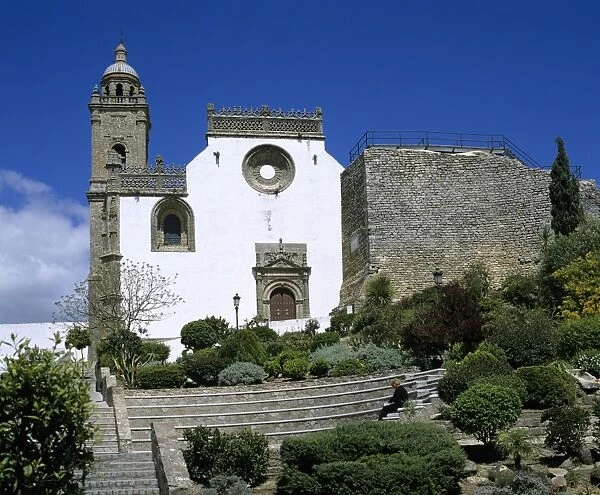 Plaza Iglesia Mayor and the church of Santa Maria la Coronada, Medina Sidonia, Andalucia, Spain, Europe