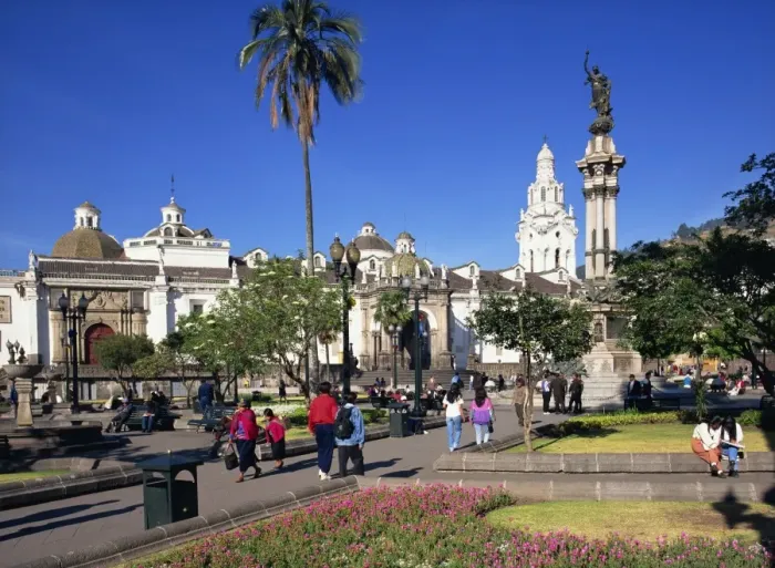 Framed Print : Plaza de Independencia, Quito, Ecuador, South America Framed Print : Plaza de Independencia, Quito, Ecuador, South America