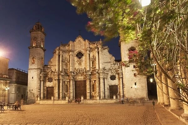 Plaza de la Catedral, Havana, Cuba, West Indies, Central America