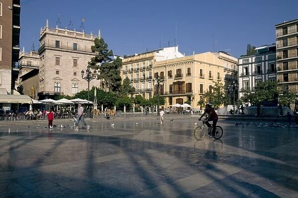 Plaza de la Virgen (Virgen Square), Valencia, Spain, Europe
