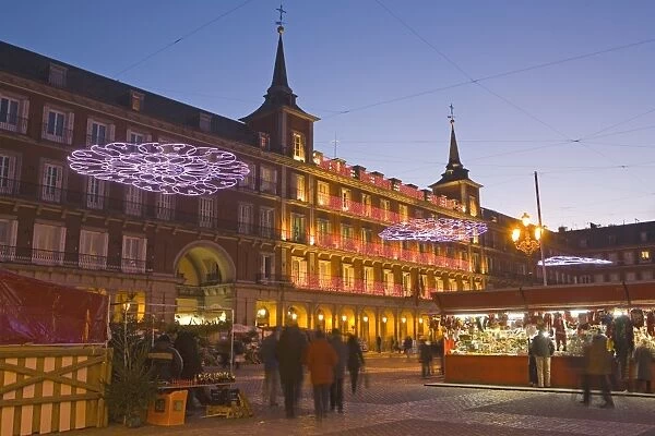Plaza Mayor at Christmas time, Madrid, Spain, Europe