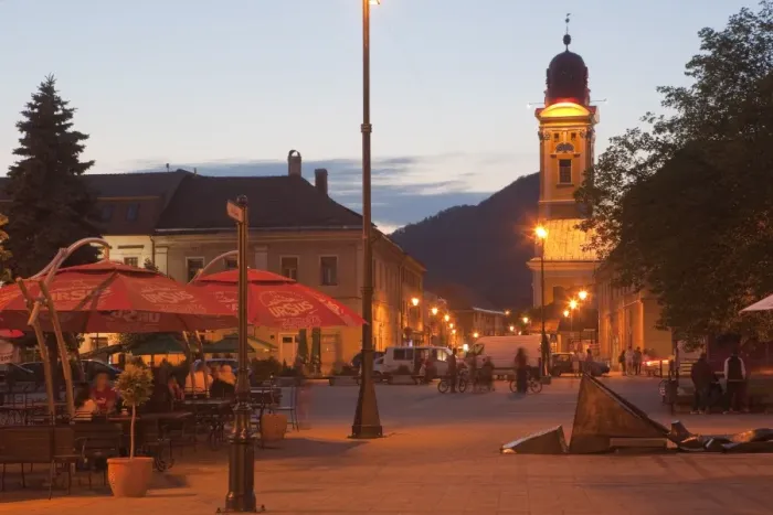 Framed Print : Podol Viilor Street and Libertatii Square, Baia Mare, Maramures, Romania, Europe Framed Print : Podol Viilor Street and Libertatii Square, Baia Mare, Maramures, Romania, Europe