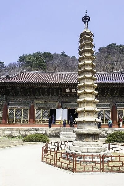 Pohyon Buddhist Temple (Pohyon-sa), Myohyangsan, Democratic Peoples Republic of Korea (DPRK), North Korea, Asia
