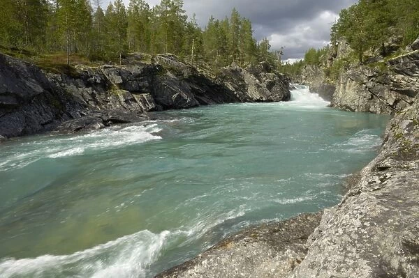 Pollfoss waterfall, Otta River, Oppland, Norway, Scandinavia, Europe