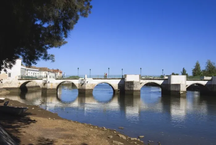 Framed Print : Ponta Romana (Roman Bridge) over River Gilao, Tavira, Algarve, Portugal, Europe