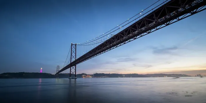 Framed Print : Ponte 25 de Abril Bridge over the Tagus River in Lisbon, Portugal, Europe Framed Print : Ponte 25 de Abril Bridge over the Tagus River in Lisbon, Portugal, Europe