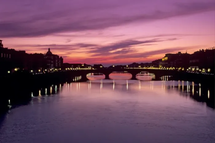 Framed Print : Ponte alla Carraia and River Arno at dusk Framed Print : Ponte alla Carraia and River Arno at dusk