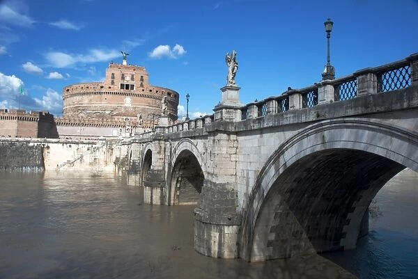 The Ponte San Angelo and Hadrians Tomb, UNESCO World Heritage Site, Rome, Lazio